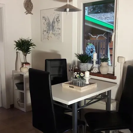 Sonneneck Mit Boot Und Kanu * Basedow (Mecklenburg-Vorpommern)