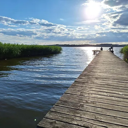 Sonneneck Mit Boot Und Kanu Lejlighed