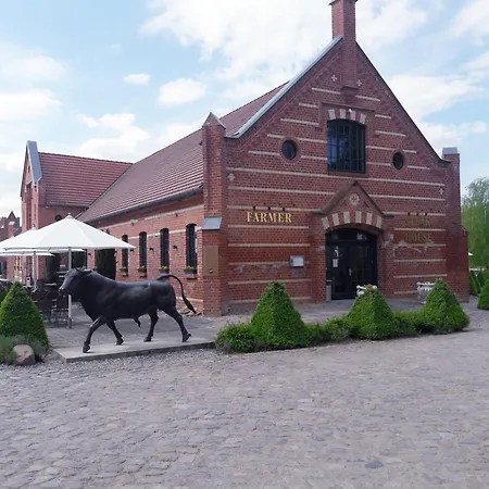 Sonneneck Mit Boot Und Kanu * Basedow (Mecklenburg-Vorpommern)